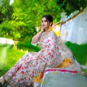 প্রিমিয়াম হাফ সিল্ক শাড়ী + ব্লাউজ পিস S-31(Special Offer)