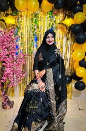 প্রিমিয়াম জাপানি সিল্ক শাড়ী + ম্যাচিং ব্লাউজ পিস ব্লাক কালার JPS-16